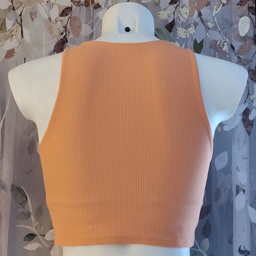 Alpine Design Ribbed Cropped Tank Top Built In Shelf Bra Removable Inserts XS - Picture 2 of 13
